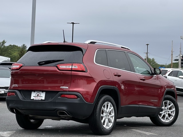 2017 Jeep Cherokee Latitude photo 3