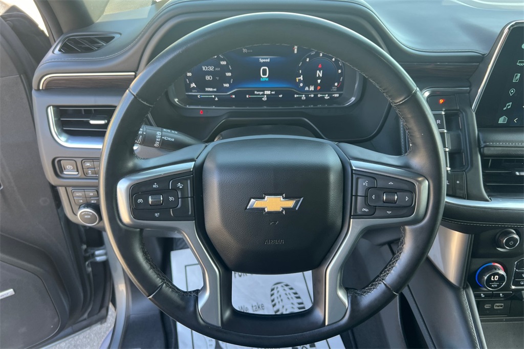 2023 Chevrolet Suburban LT photo 29