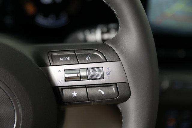 2026 Hyundai Kona SEL photo 5