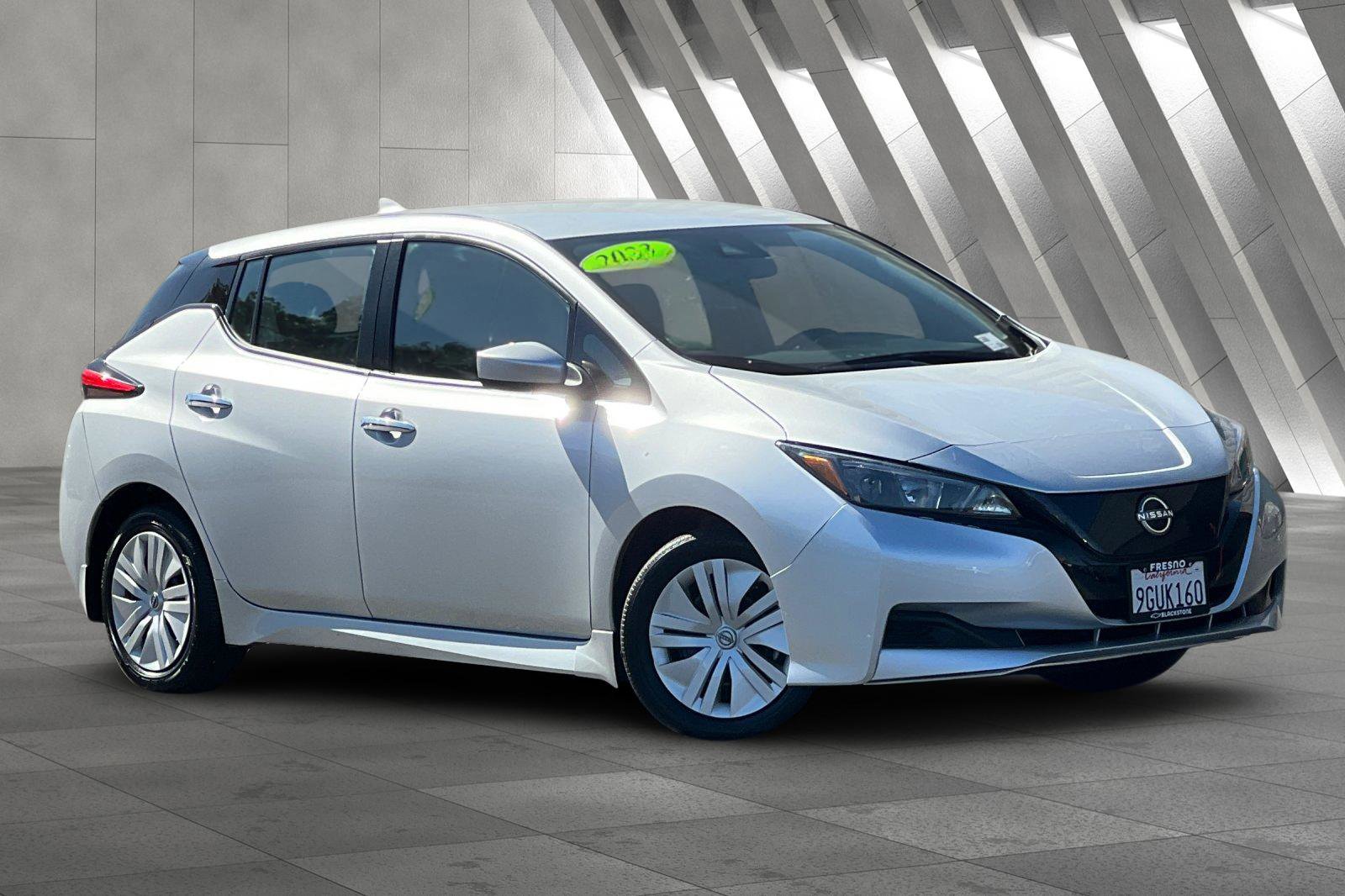 Used 2023 Nissan Leaf S with VIN 1N4AZ1BV2PC563090 for sale in Fresno, CA