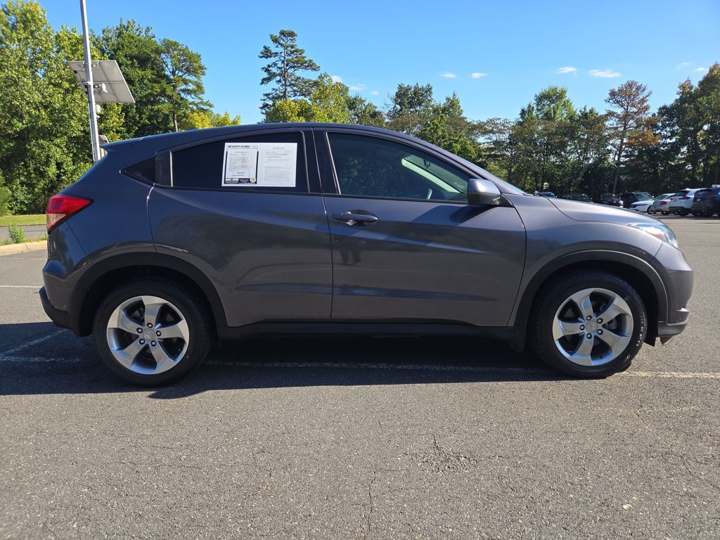 2018 Honda HR-V LX photo 6