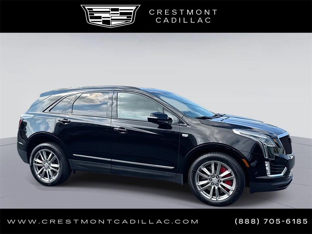 2022 Cadillac XT5 Sport's photo