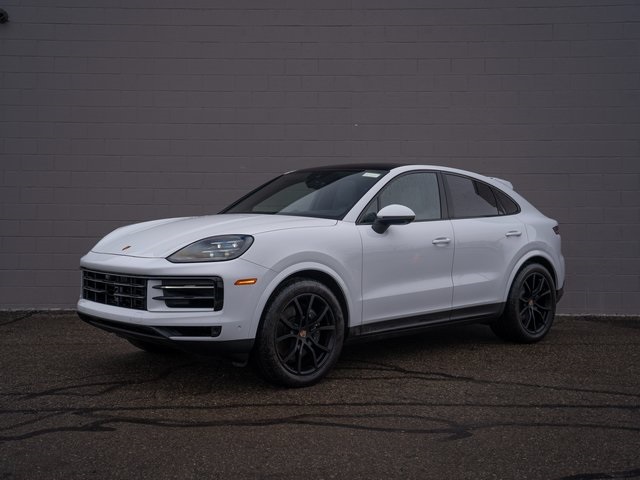 2025 Porsche Cayenne Coup Base's photo