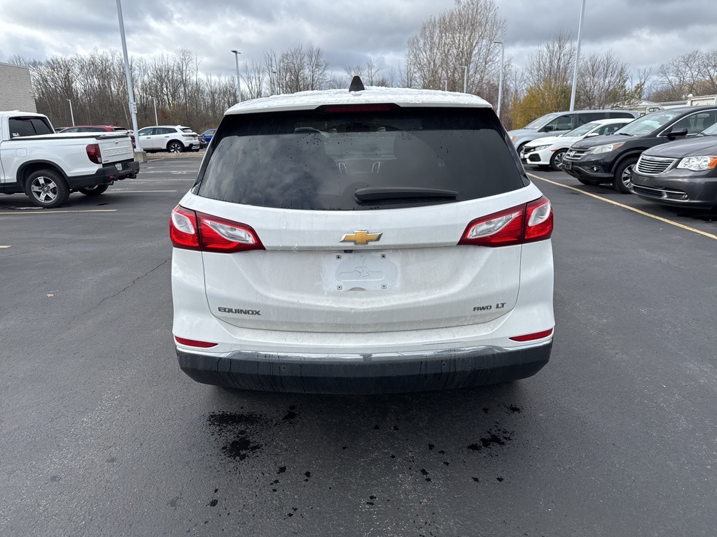 2019 Chevrolet Equinox LT photo 4