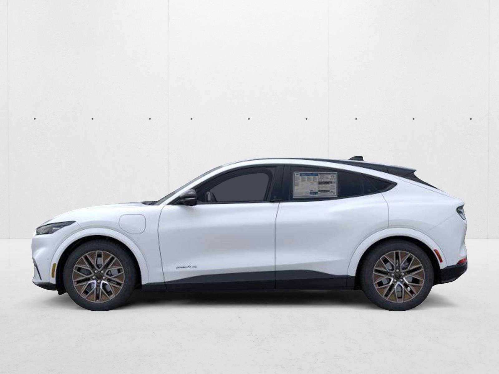 2025 Ford Mustang Mach-E Premium photo 2