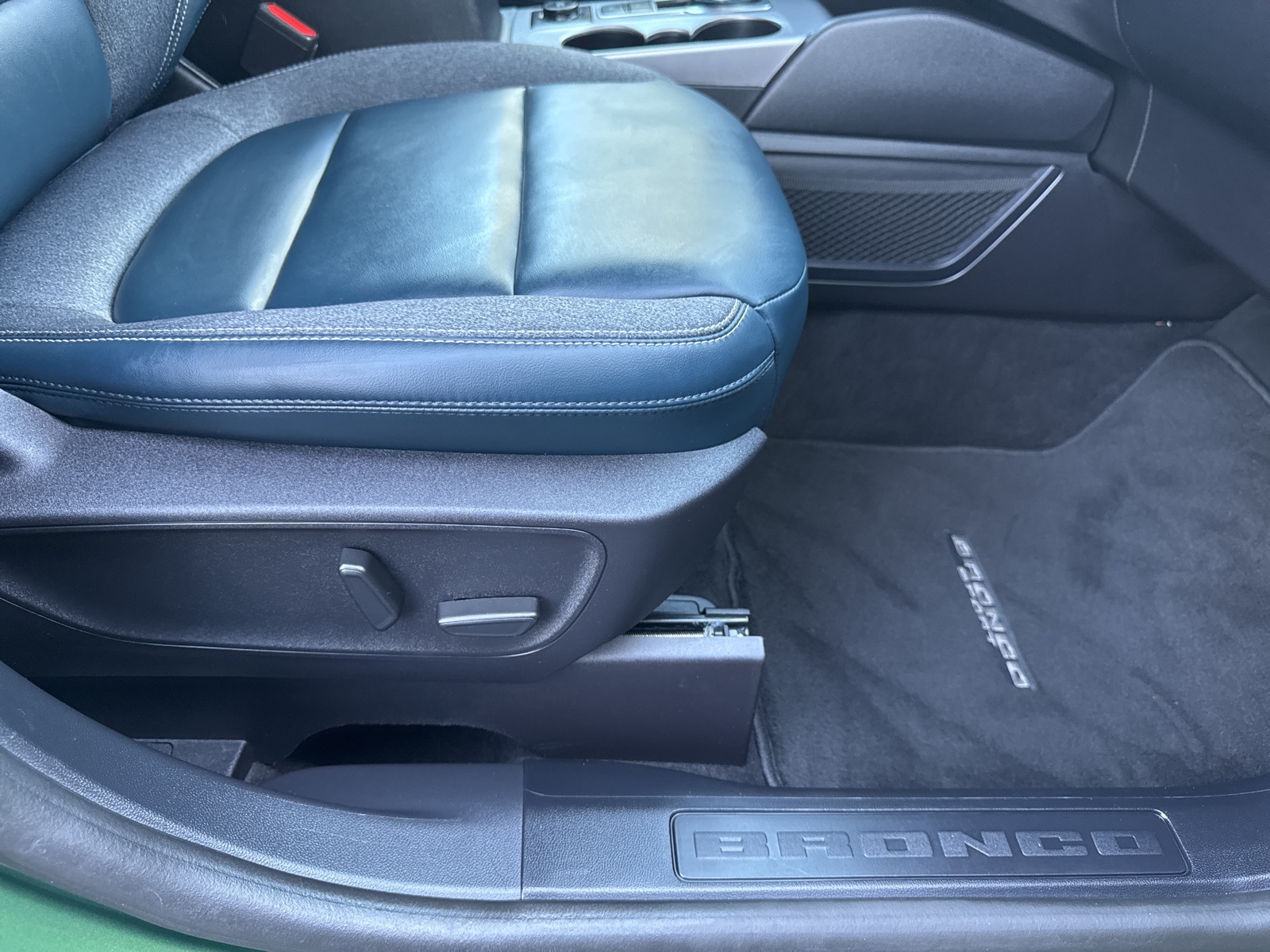 2024 Ford Bronco Sport Outer Banks photo 35