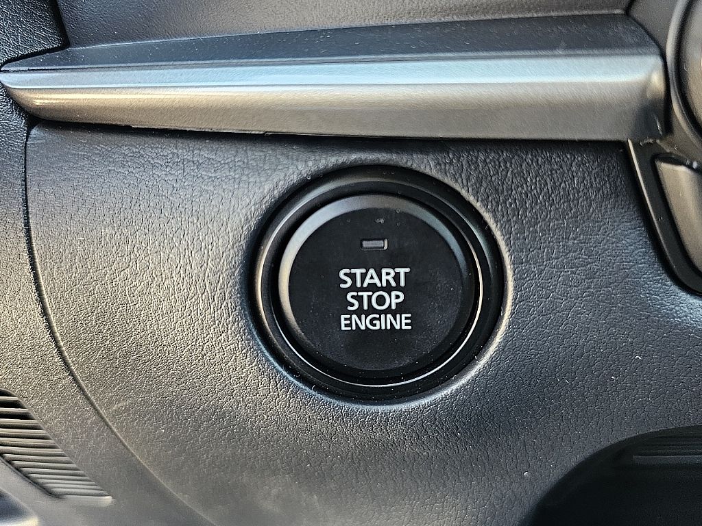 2025 Mazda CX-30 2.5 S photo 28