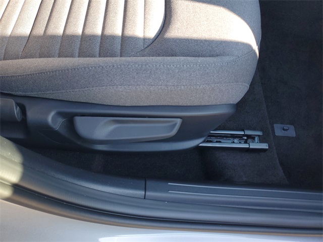 2025 Kia K4 EX photo 31