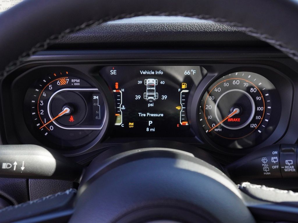 New 2026 Granite Crystal Metallic Clear-Coat Exterior Paint Jeep 4-Door Sport S image 13