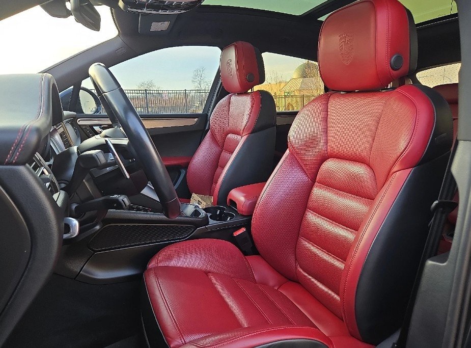 2023 PORSCHE MACAN - Image 24