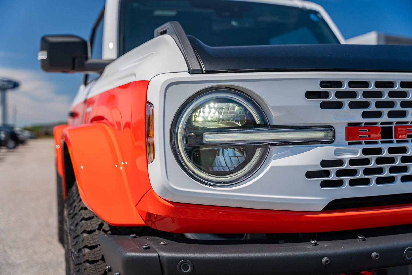 2025 Ford Bronco First Edition photo 10