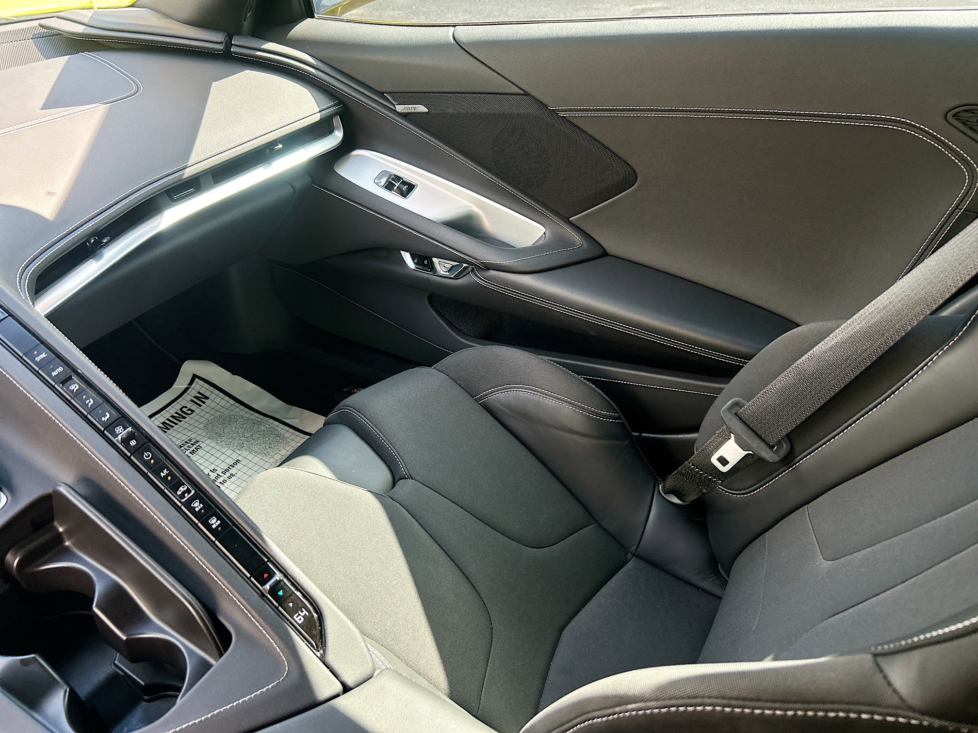 2023 Chevrolet Corvette 1LT photo 11