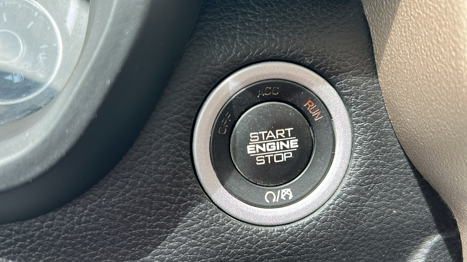 2022 Ram 1500 Laramie photo 22