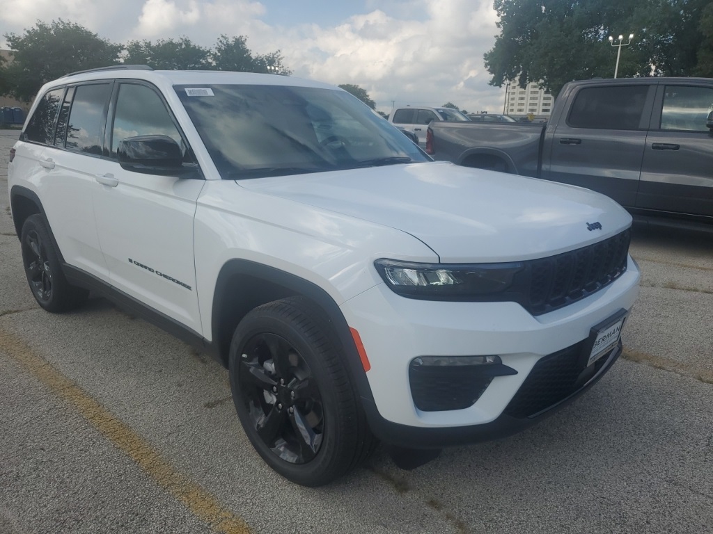 2025 Jeep Grand Cherokee Limited's photo