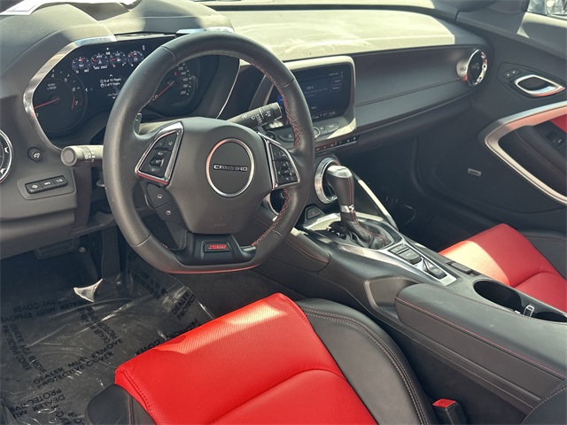 2023 Chevrolet Camaro 2SS photo 13