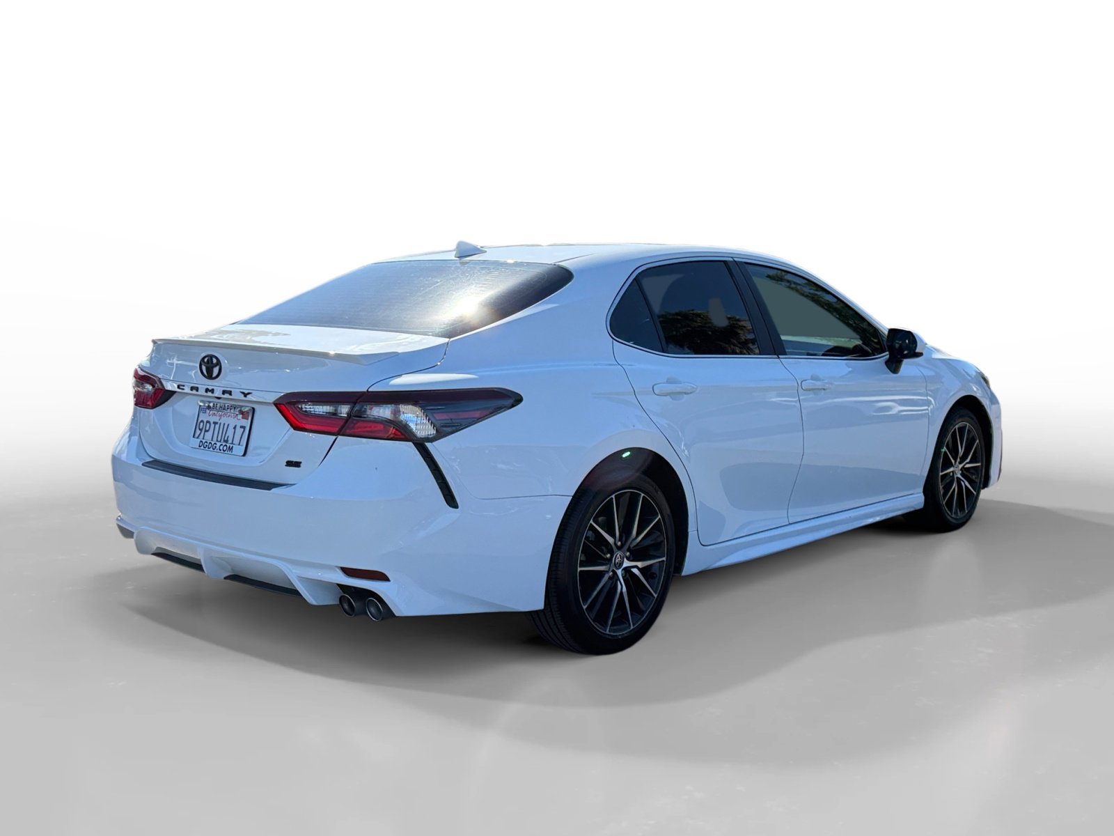 2021 Toyota Camry SE photo 5