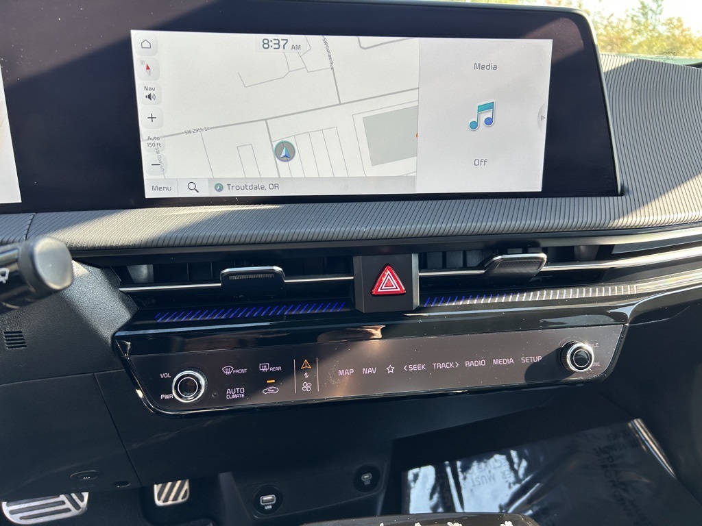 2023 Kia EV6 GT-Line photo 17