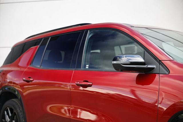 2024 Chevrolet Traverse RS photo 4