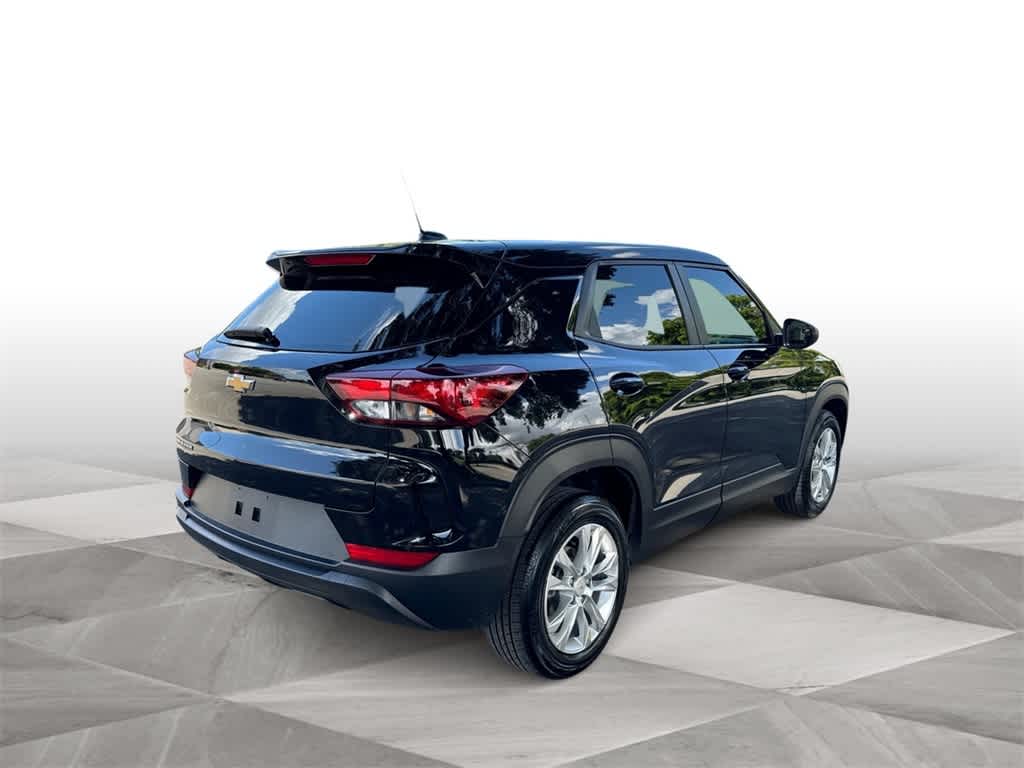 2023 Chevrolet Trailblazer LS photo 7