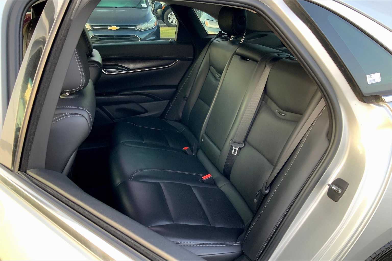 2018 Cadillac XTS Luxury photo 18