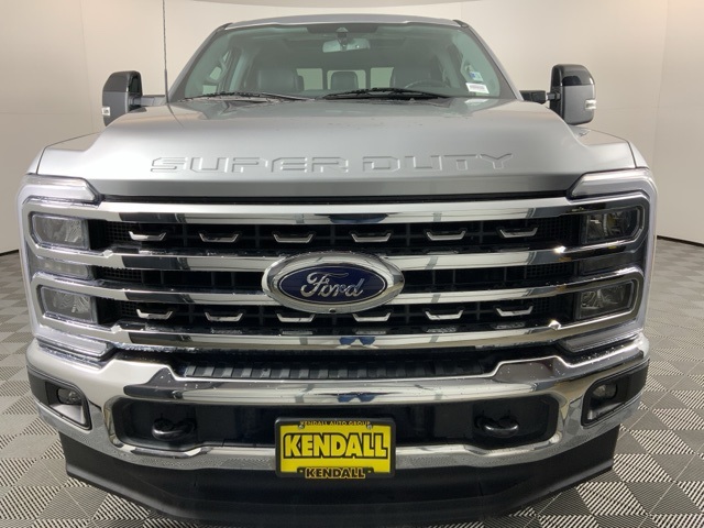 Used 2024 Silver Ford Lariat image 2