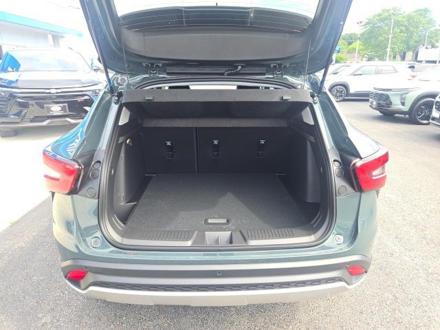 2025 Chevrolet Trax LT photo 29