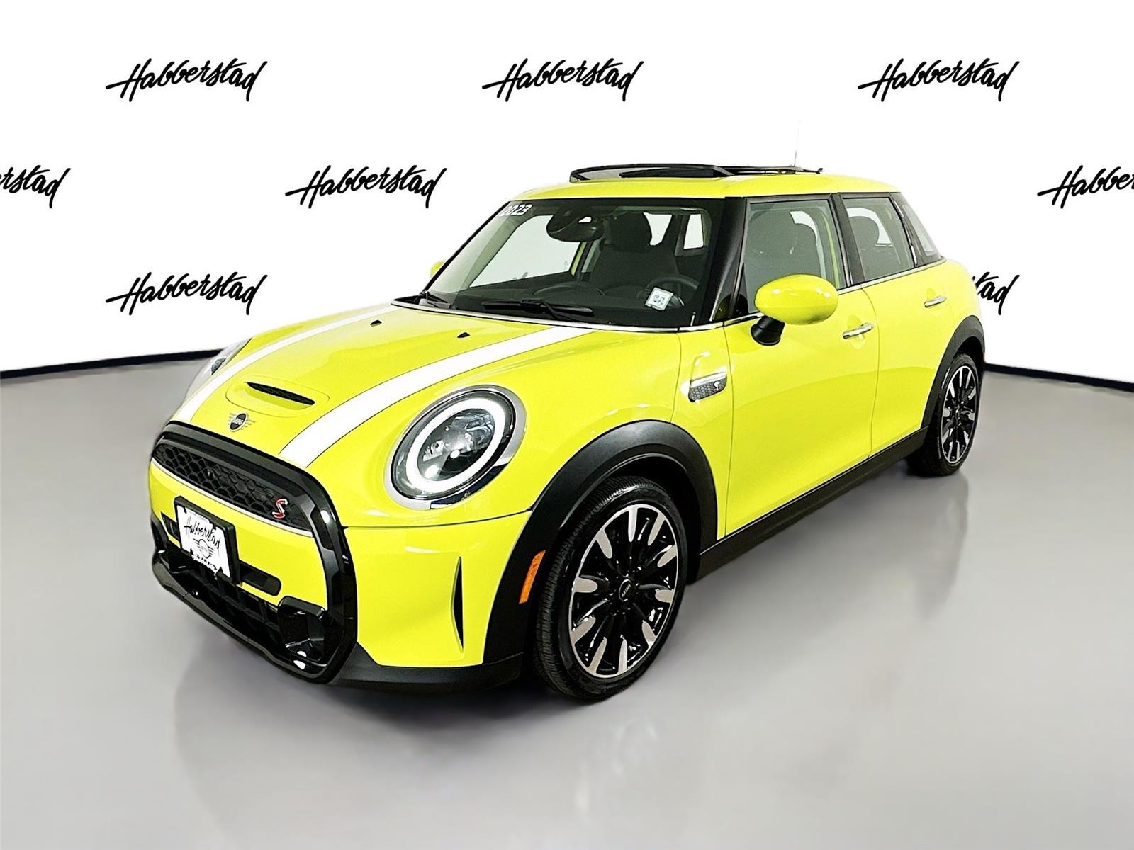 2023 MINI Hardtop 4 Door