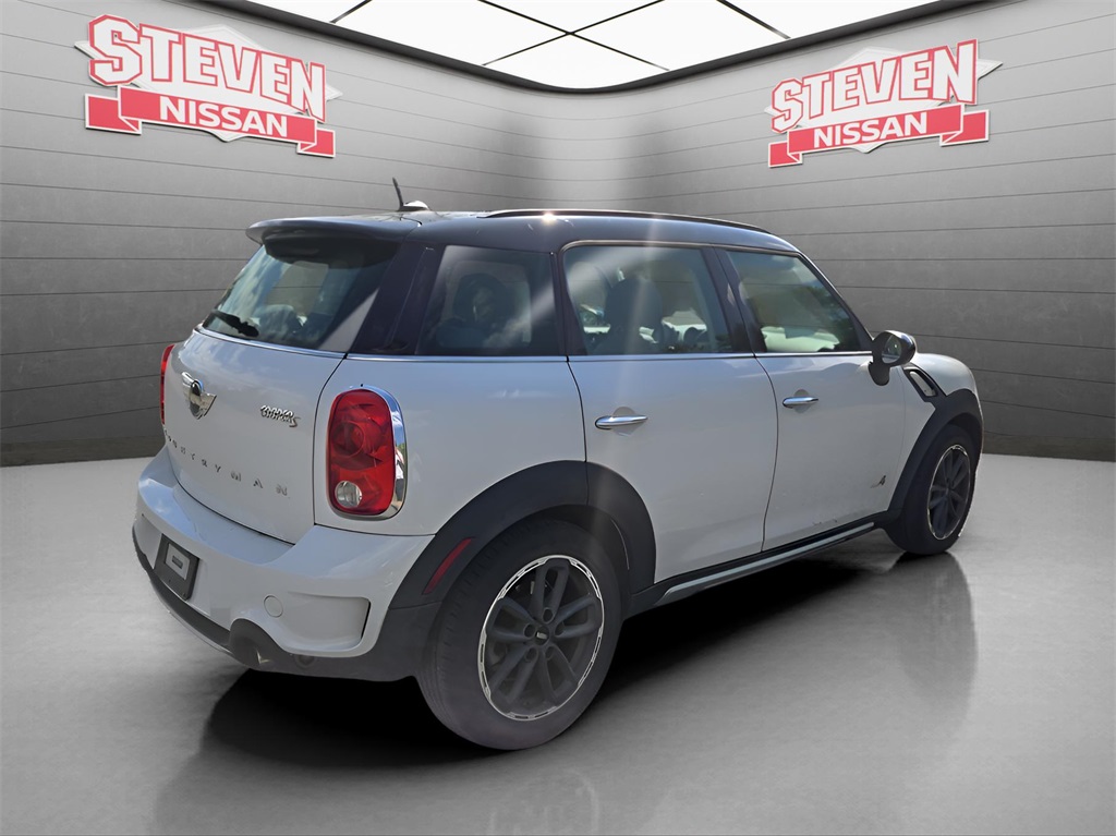 Used 2016 MINI Countryman Countryman S with VIN WMWZC5C57GWT38244 for sale in Harrisonburg, VA