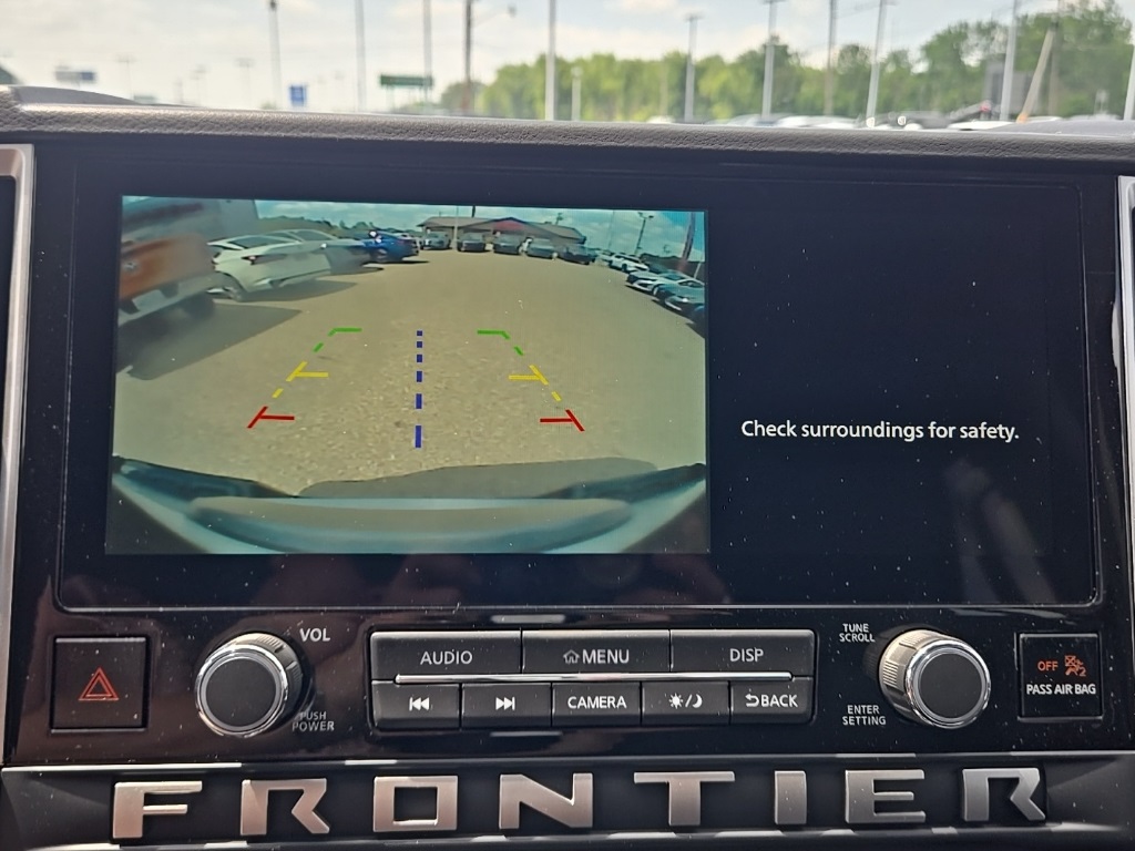 2025 Nissan Frontier Crew Cab SV photo 22
