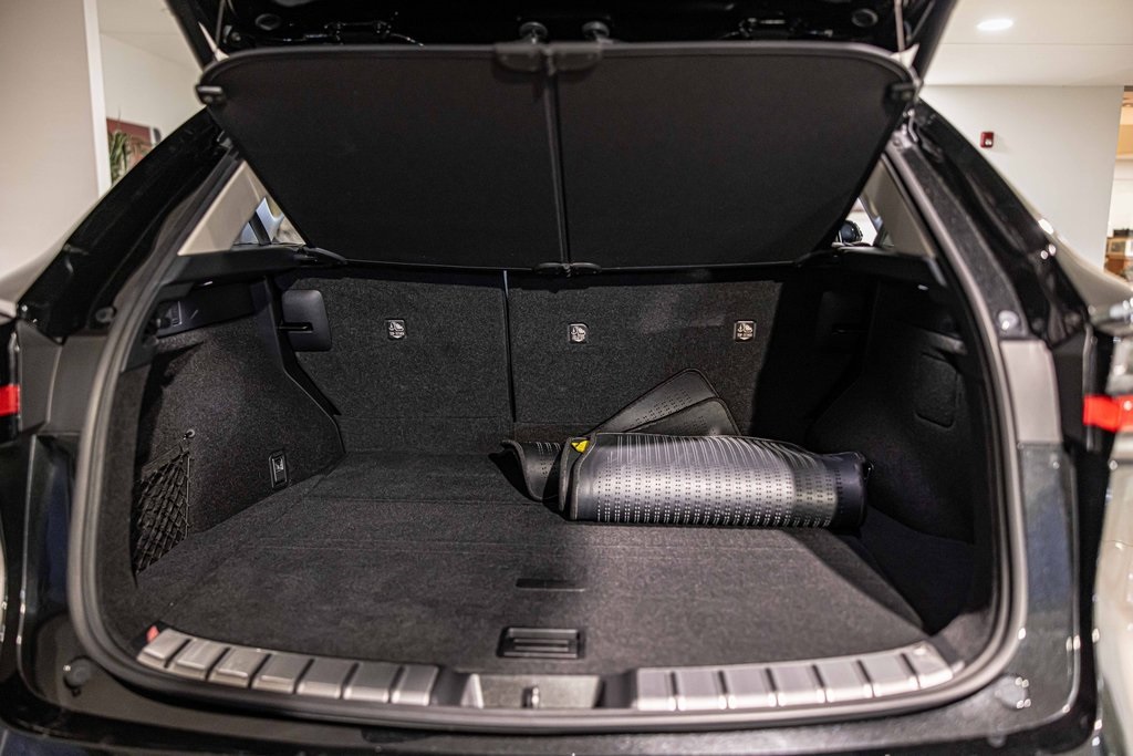 2025 LEXUS NX - Image 16