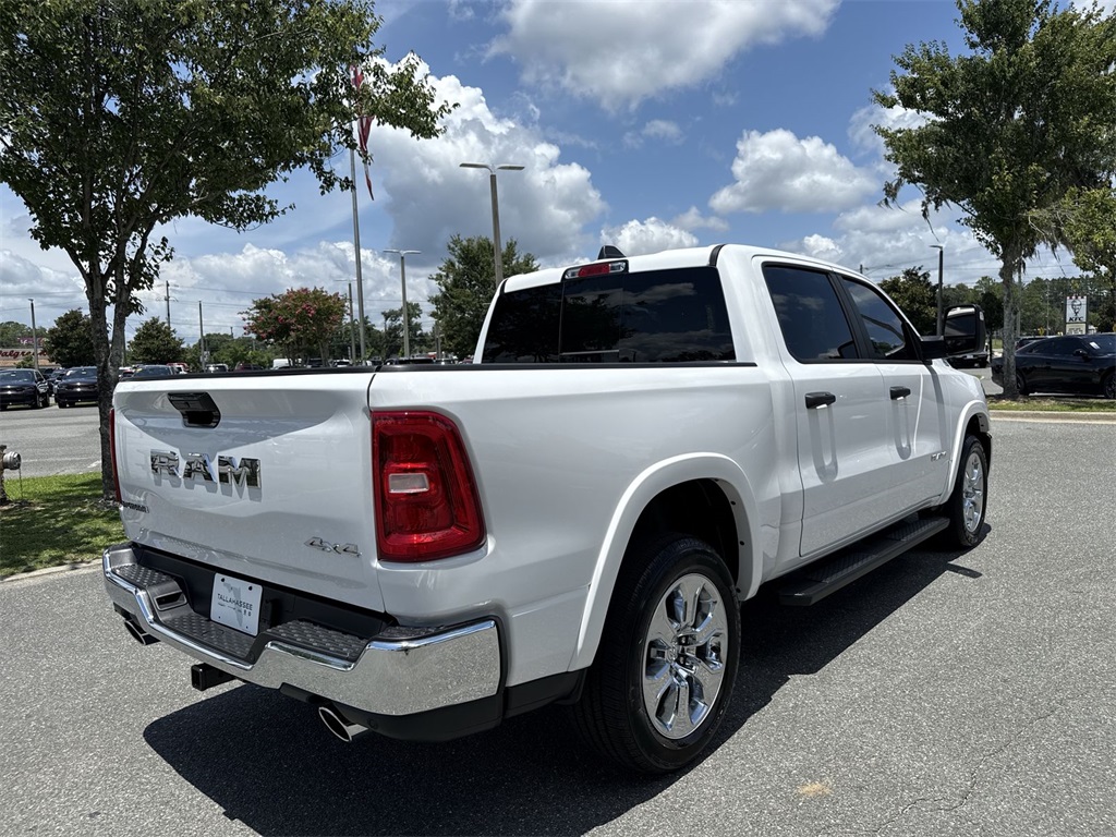 2025 Ram 1500 Big Horn photo 3