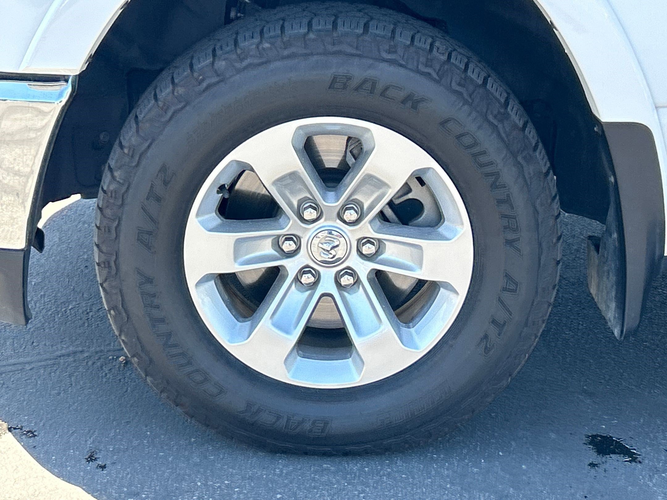 2020 Ram 1500 Laramie photo 10