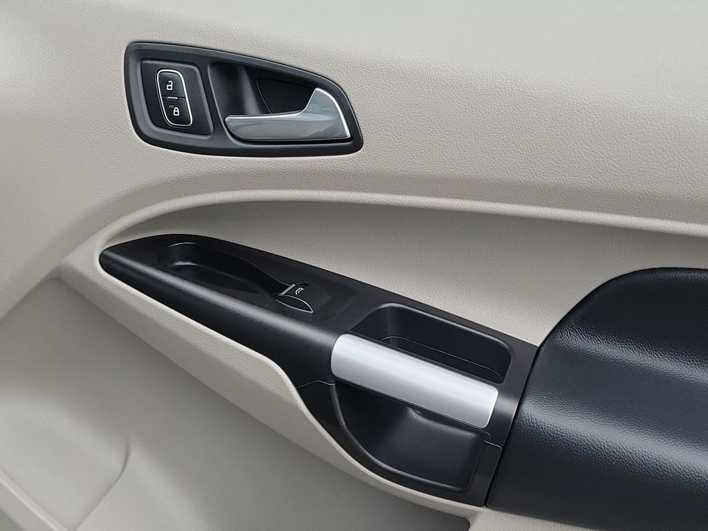 2022 Ford Transit Connect Titanium photo 45