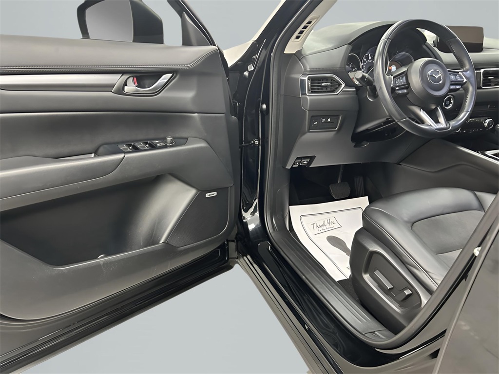 2018 Mazda CX-5 Touring photo 9