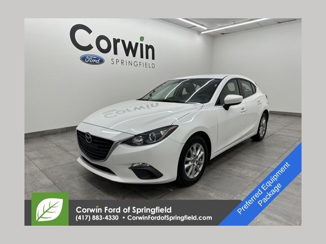 2016 Mazda MAZDA3 i Sport's photo