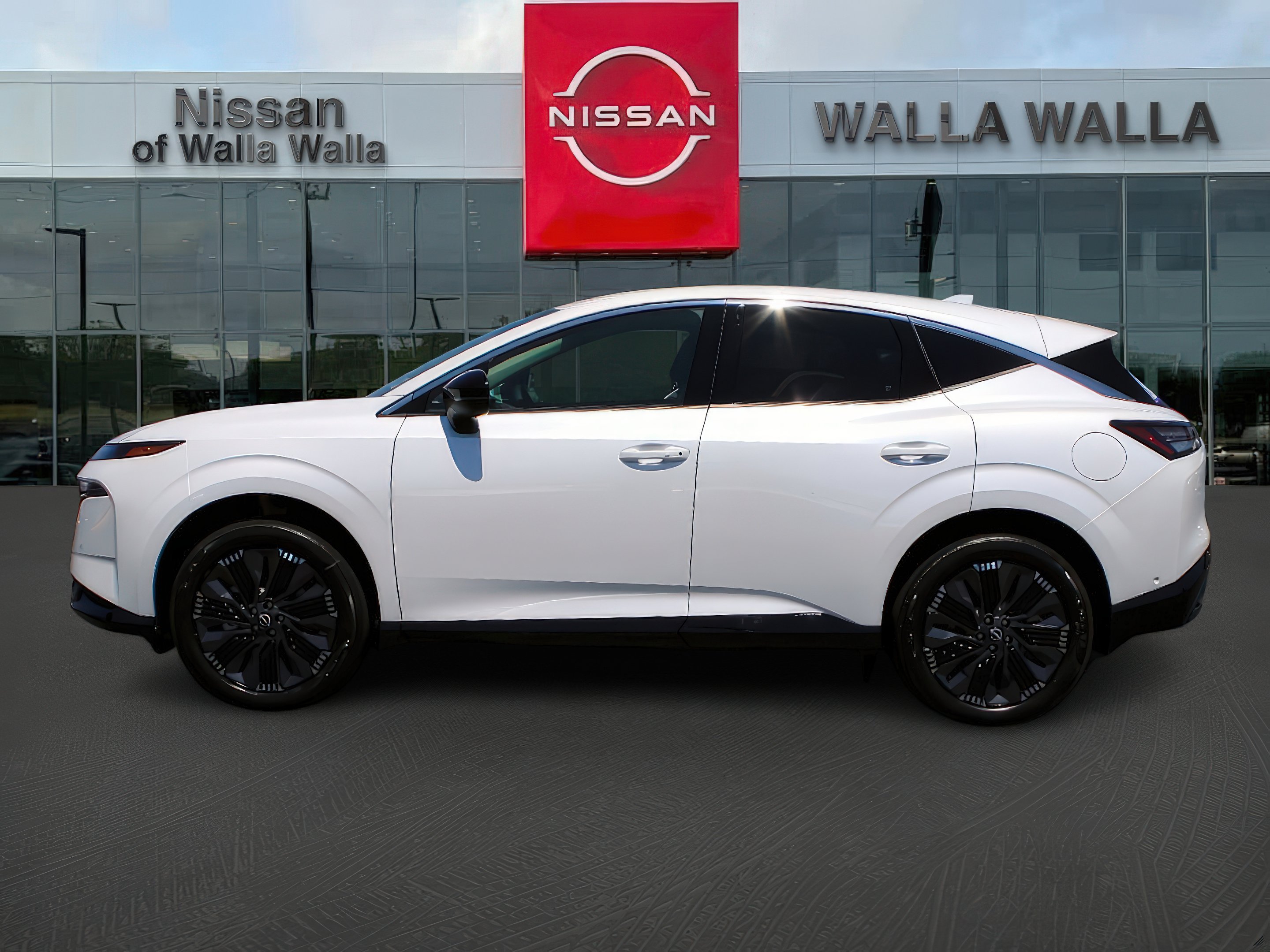 2025 Nissan Murano Platinum photo 2