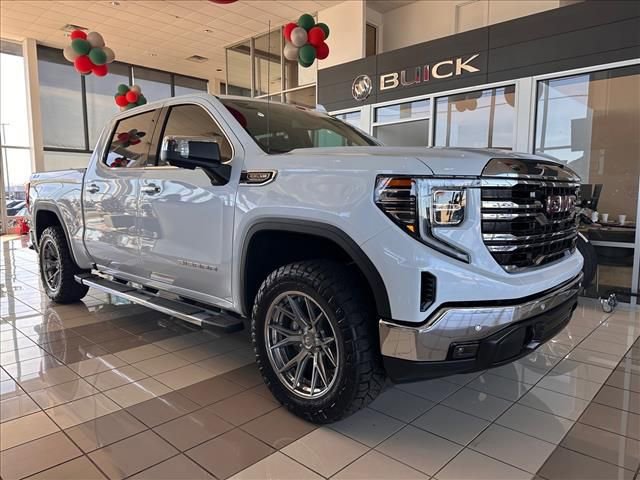 2026 GMC Sierra 1500 SLT's photo