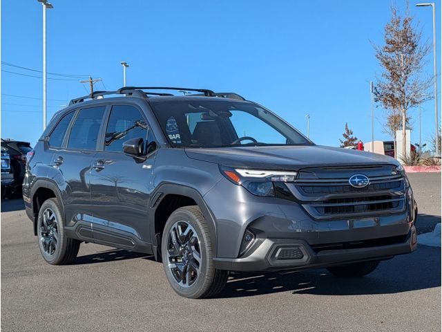 2025 Subaru Forester Premium's photo
