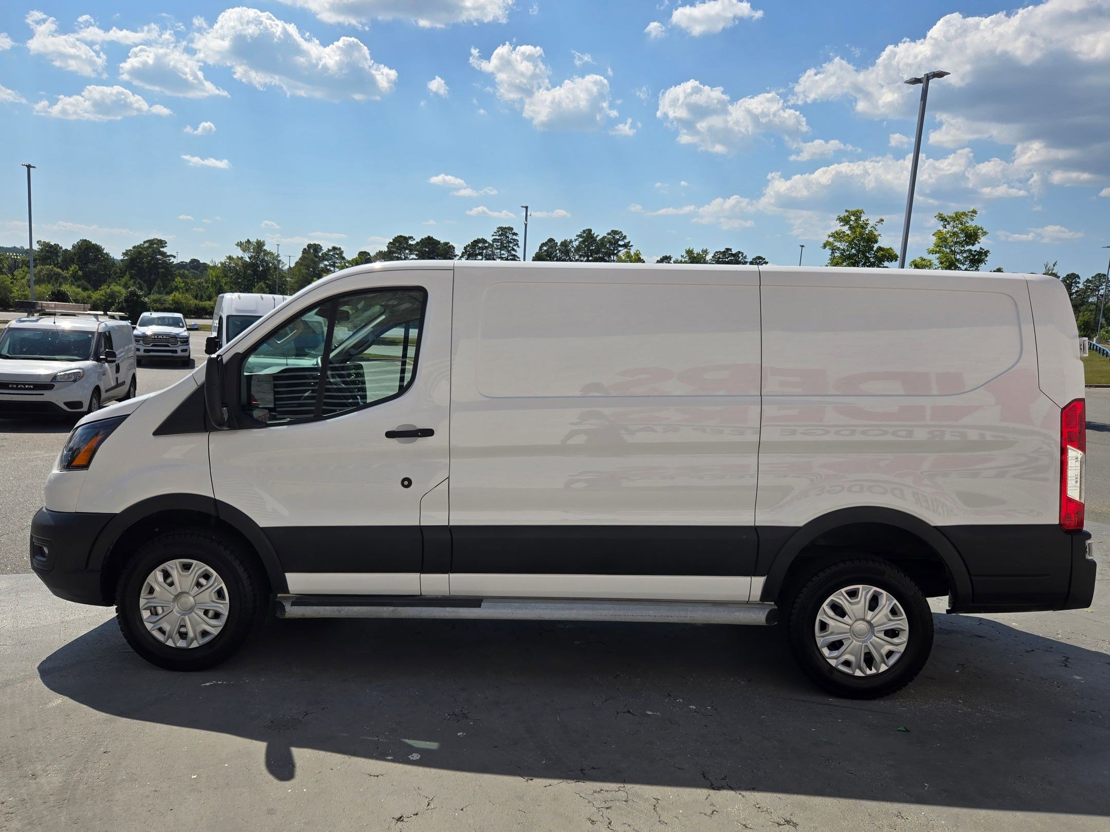 2023 Ford Transit photo 3