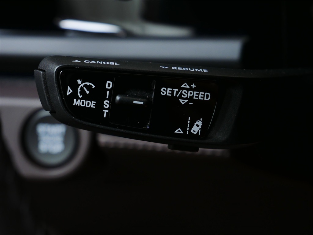 2025 Porsche Panamera GTS photo 19