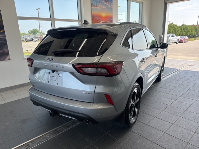 2024 Ford Escape ST-Line Select photo 3