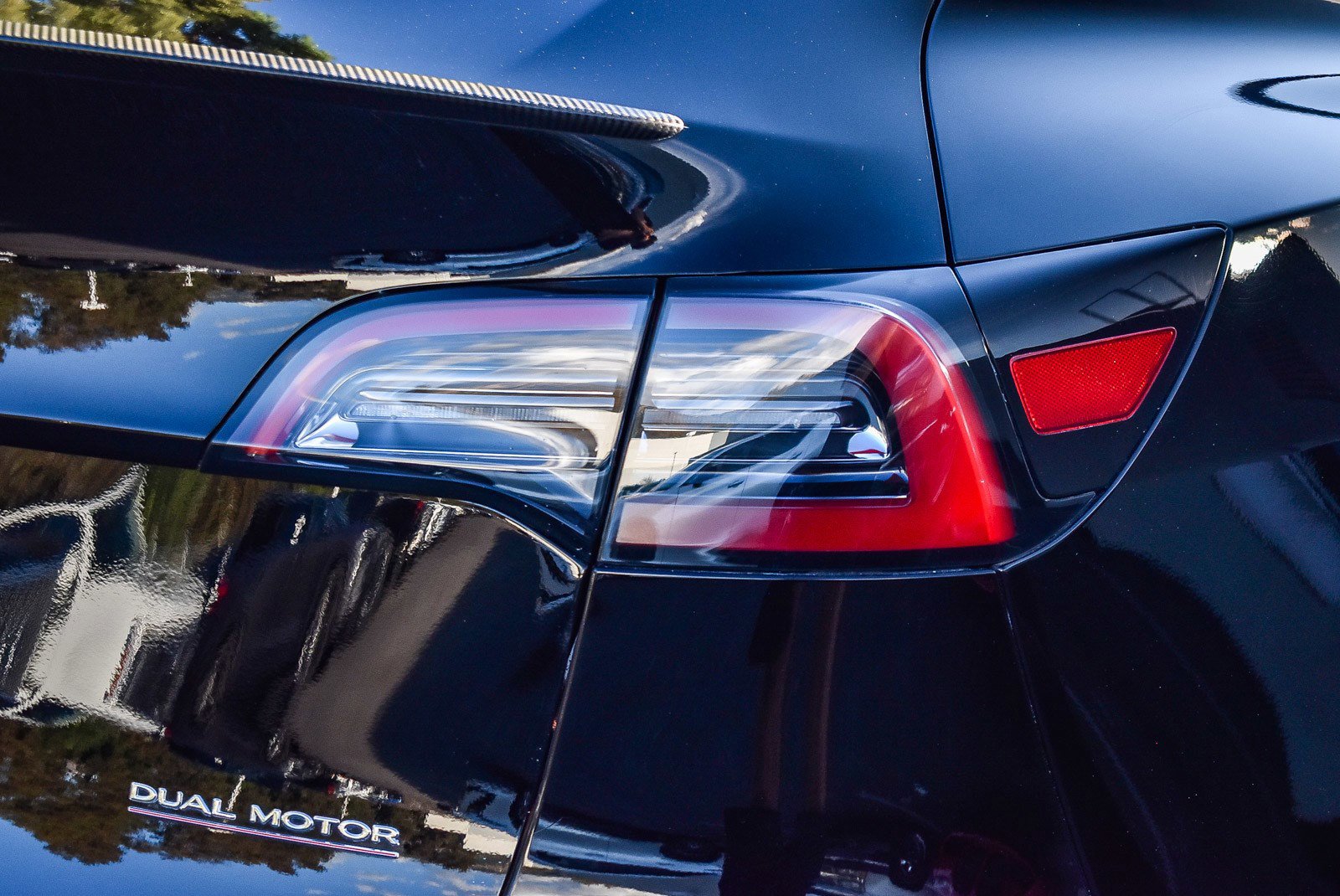 2022 Tesla Model Y Performance photo 3