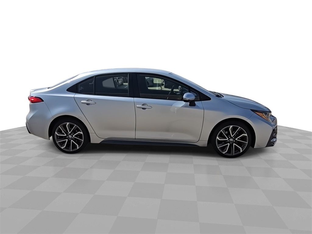 2022 Toyota Corolla SE photo 9