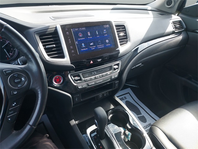 2017 Honda Ridgeline RTL-E photo 14