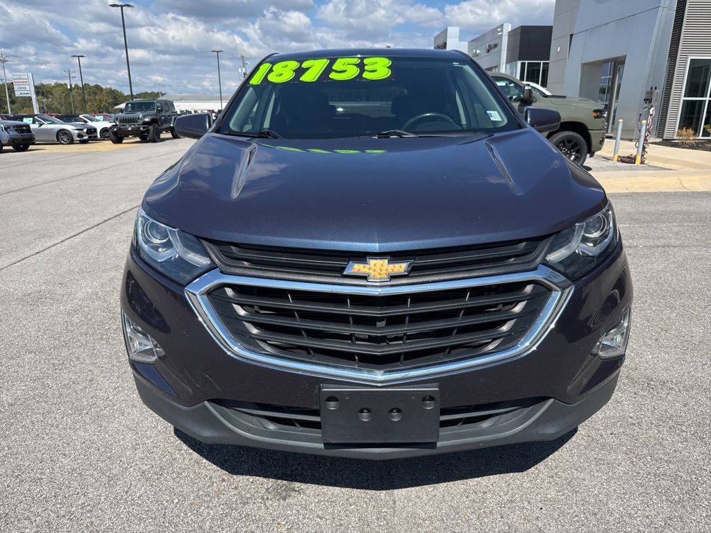 2018 Chevrolet Equinox LT photo 3