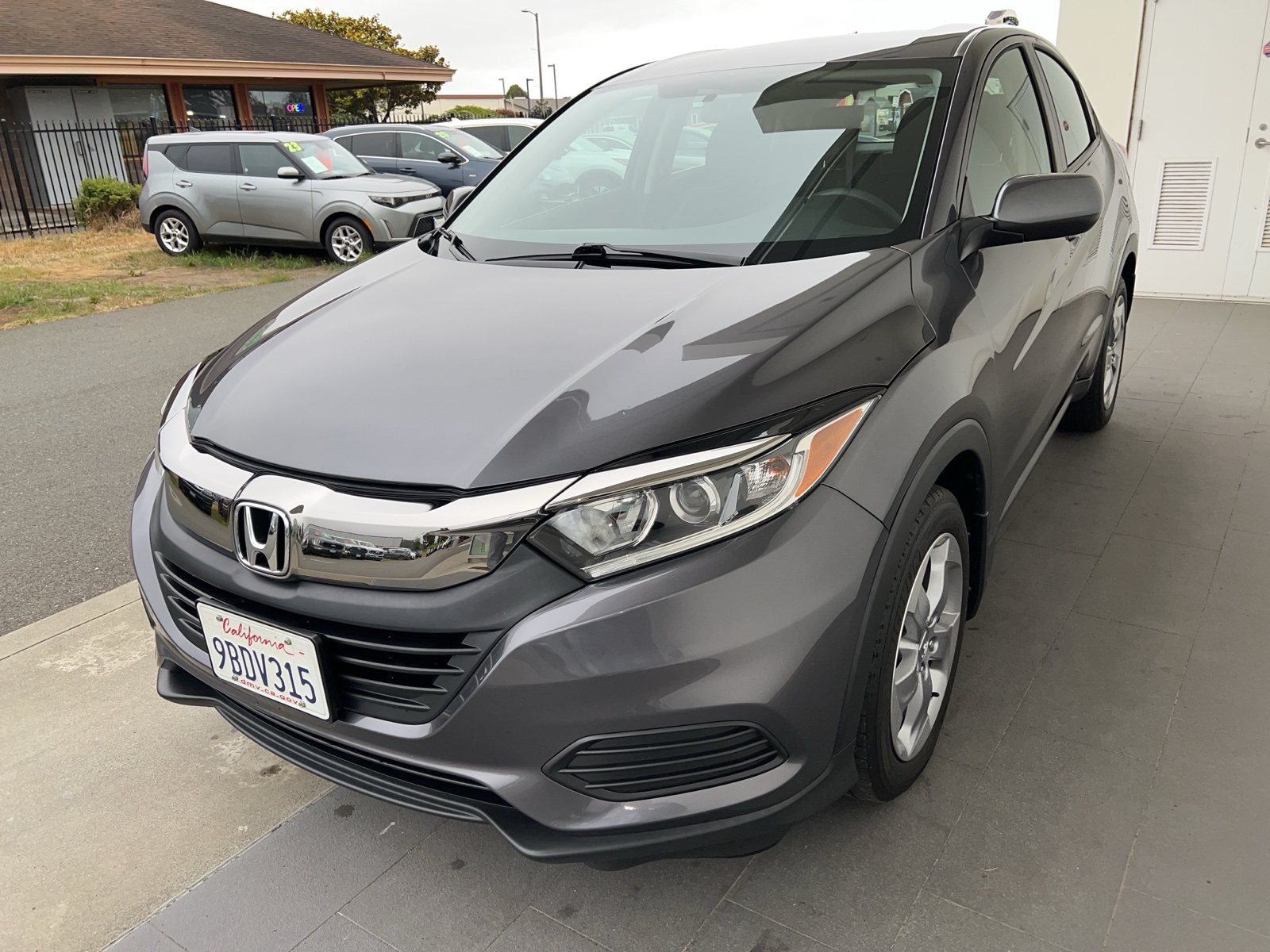 Used 2021 Honda HR-V LX with VIN 3CZRU6H3XMM725289 for sale in McKinleyville, CA