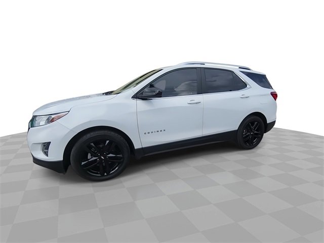 2021 Chevrolet Equinox LT photo 3