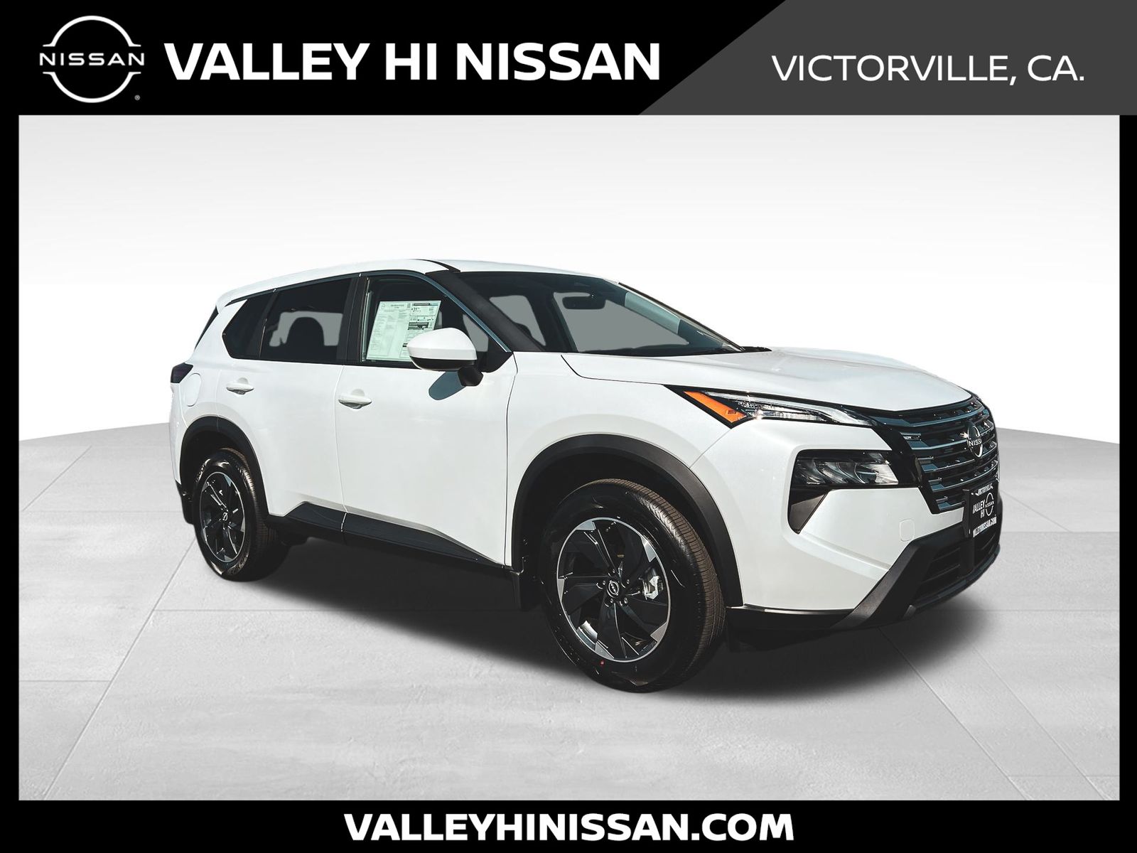2026 Nissan Rogue SV's photo