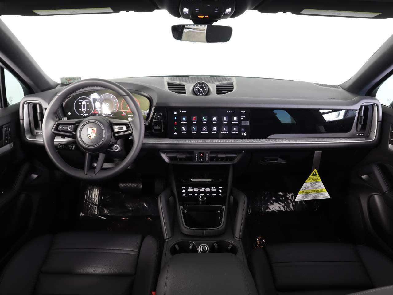 2025 Porsche Cayenne Coupe photo 13
