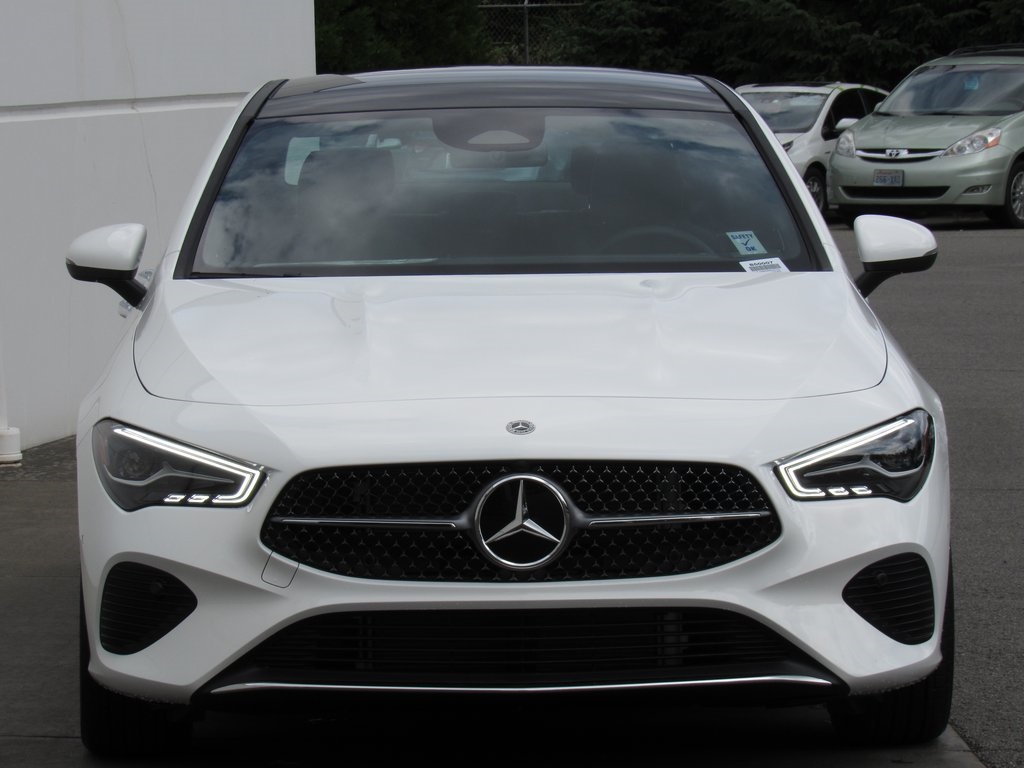 2025 Mercedes Benz CLA 250 4MATIC photo 3